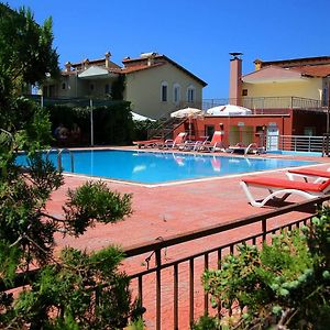 Club Prestige Hotel